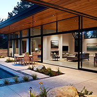 	 Series 7600 Multi-Slide Door