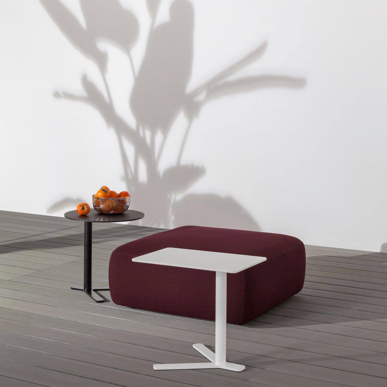 YO | Outdoor side table 