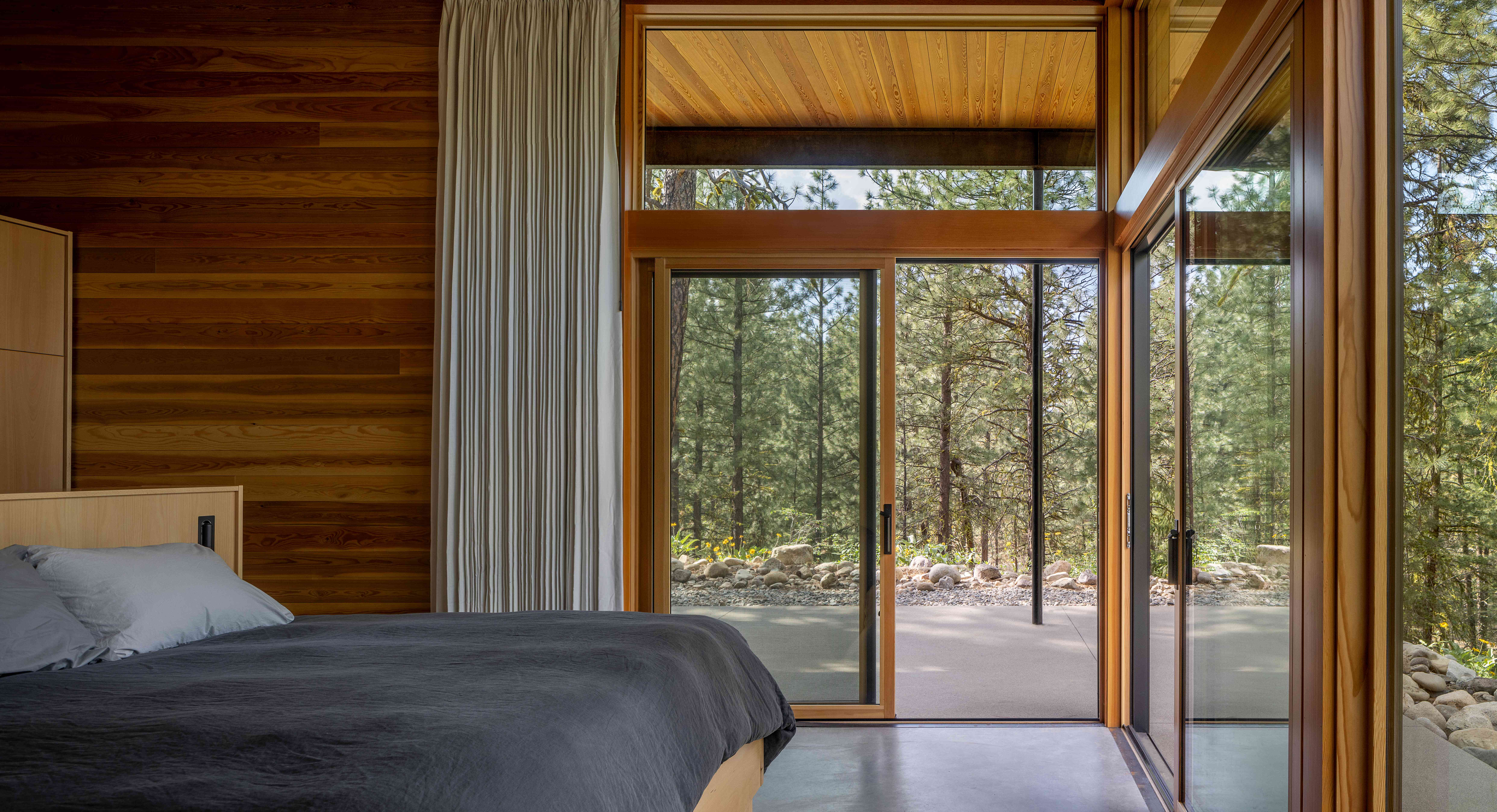 Marvin Ultimate Sliding Door