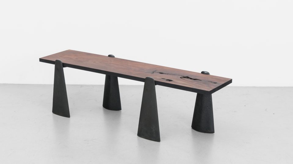 Signature // Alca Bench