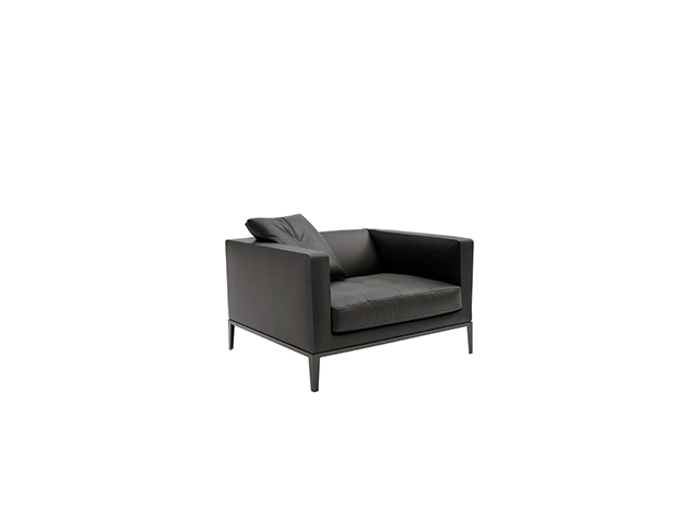 Simpliciter Armchair