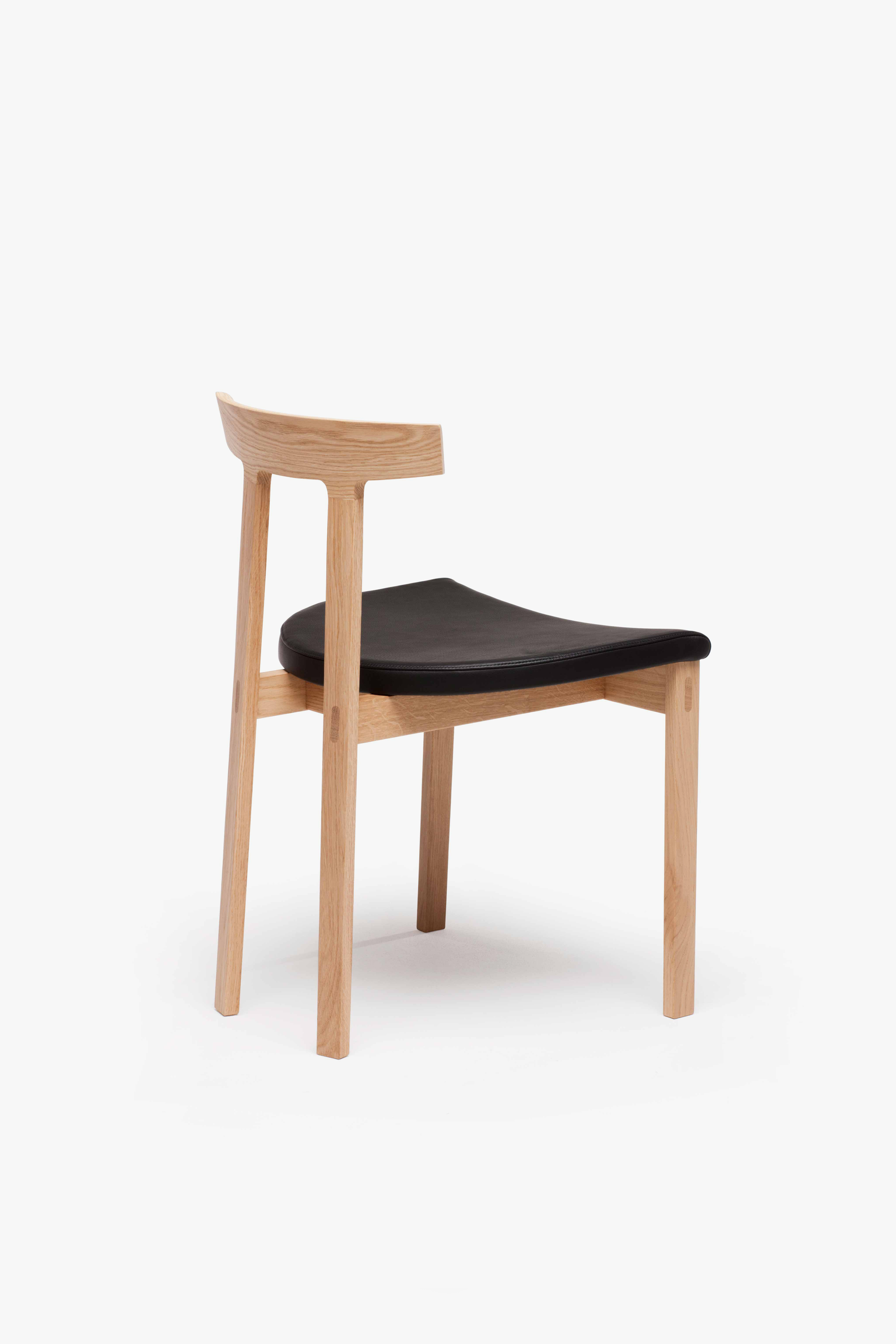 Torii Chair