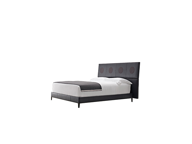Lucrezia - Erik Bed