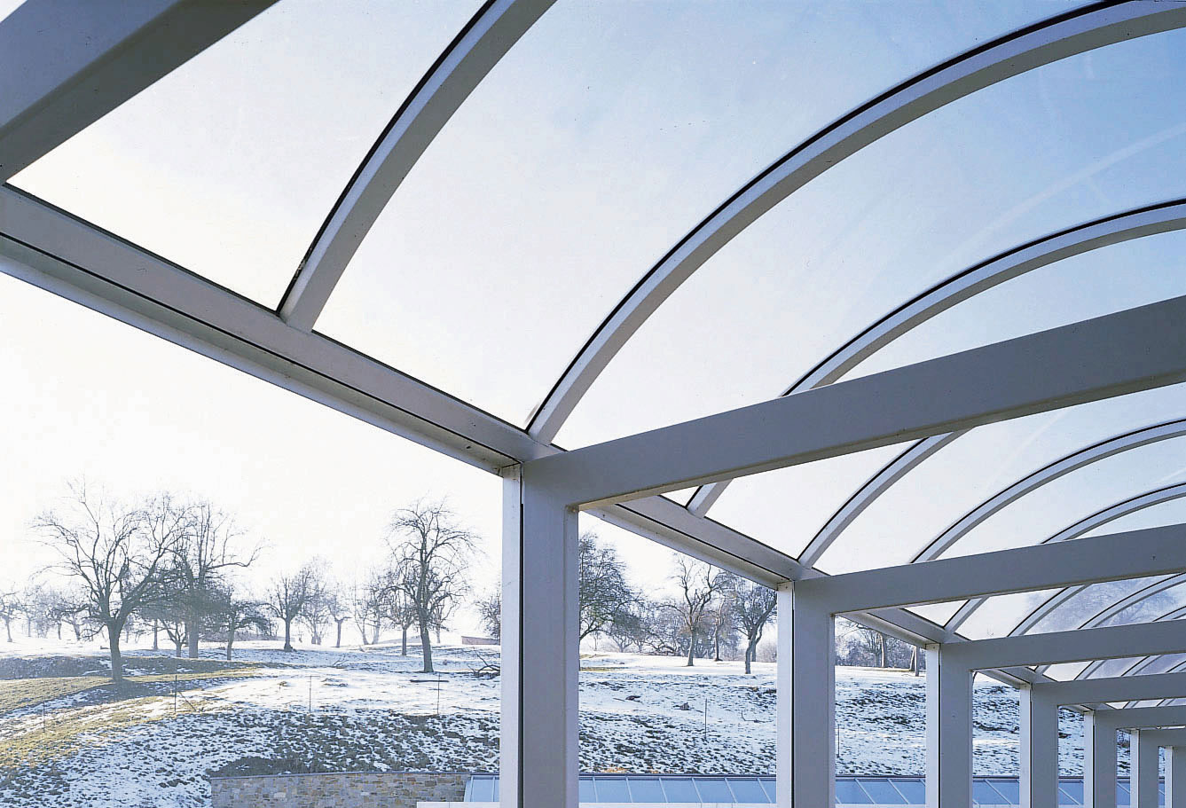 Cintro: elegantly curved roof system