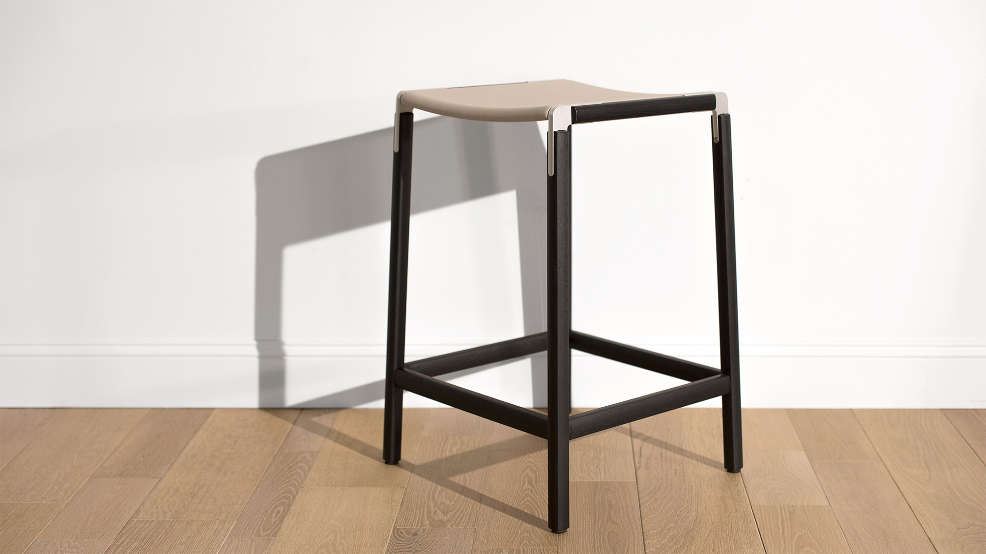 De Haro Backless Counter Stool