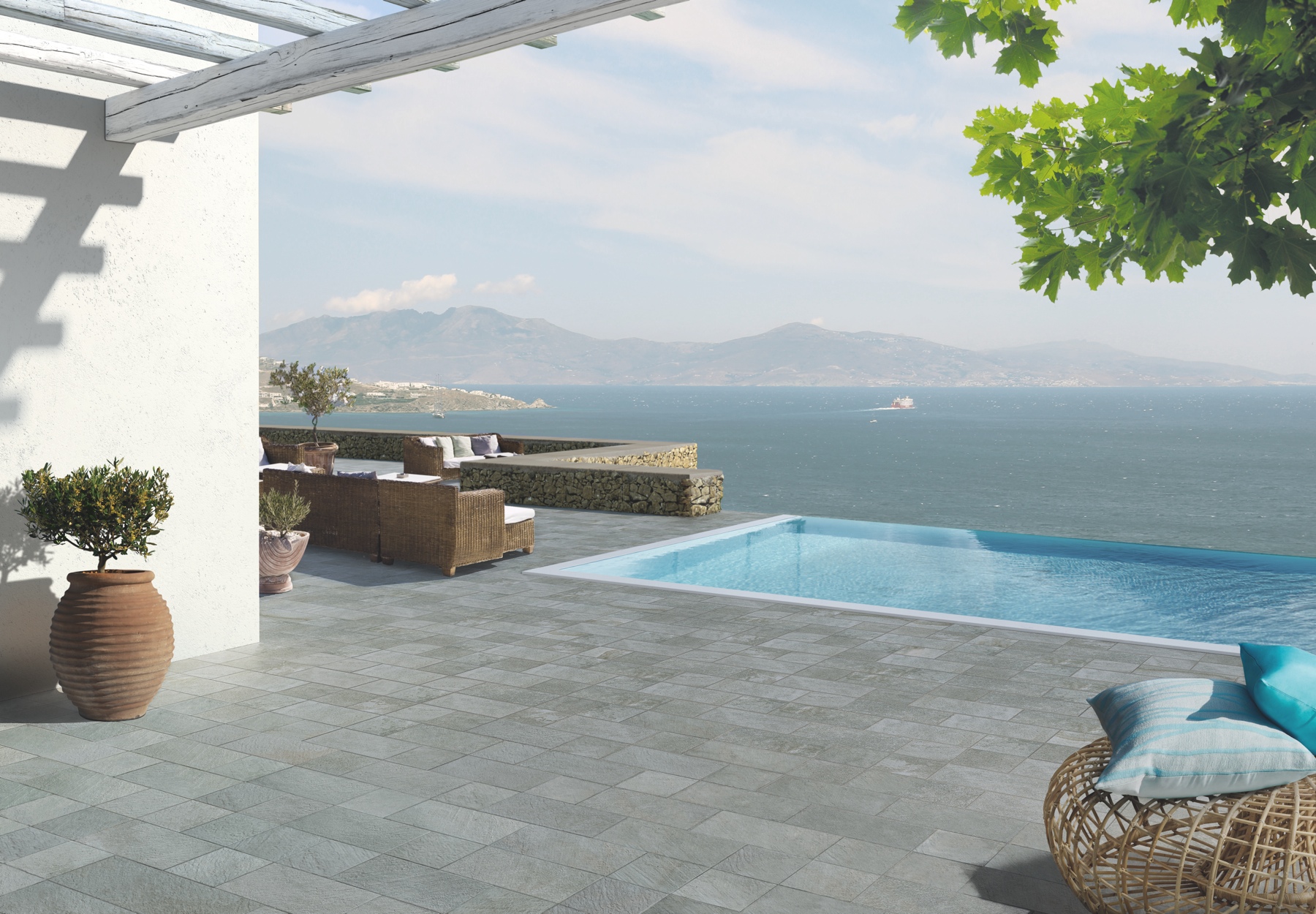 Casalgrande Padana porcelain stoneware: natural as water