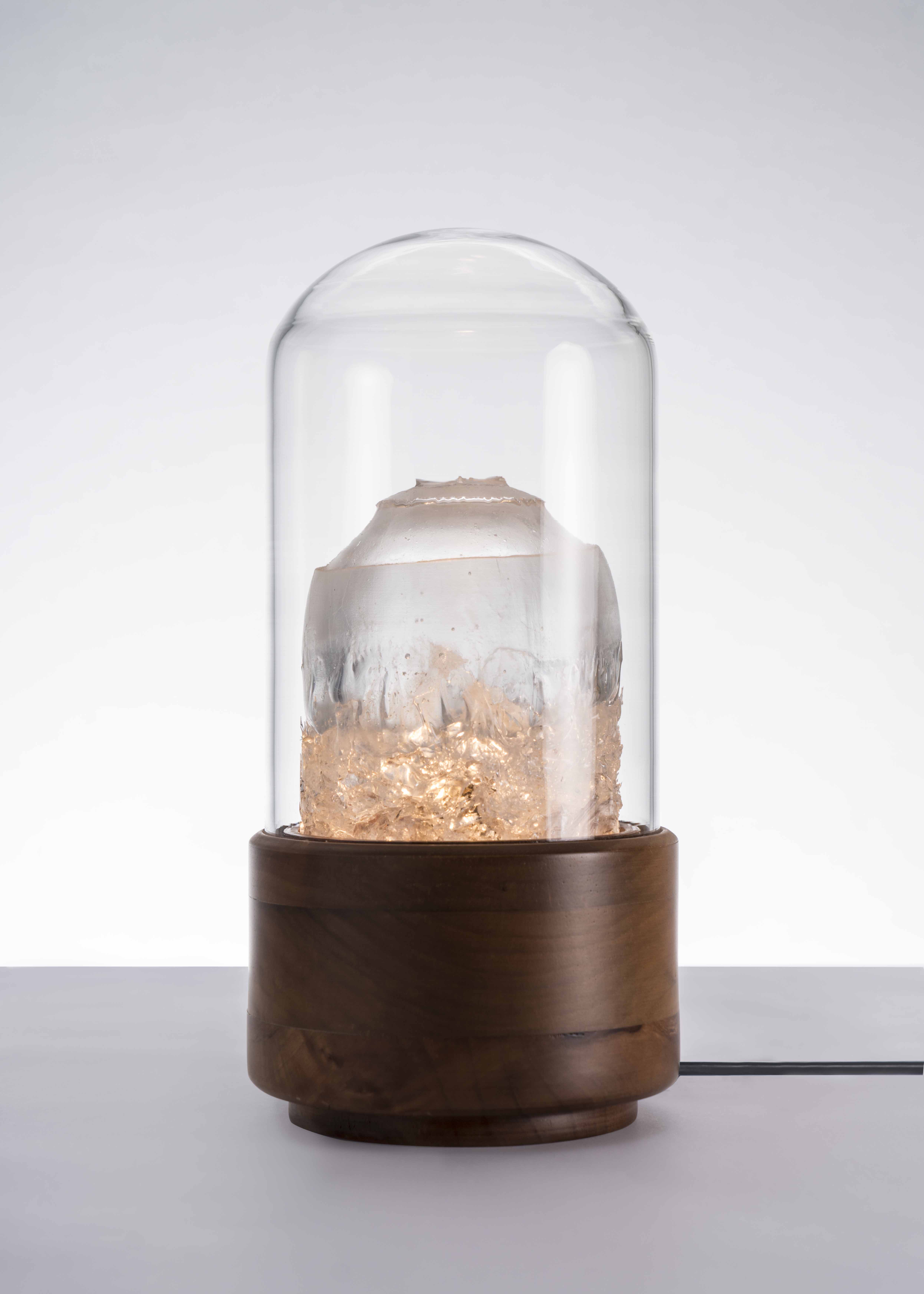 FA_NU crystal Lamp