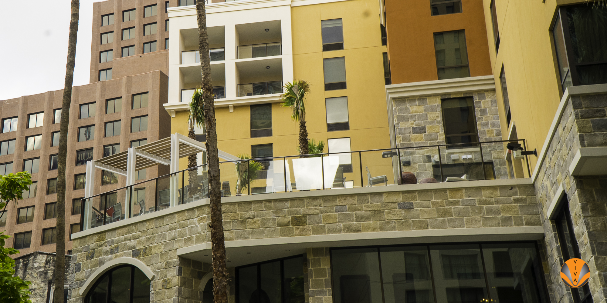 ECO ELLIPSE™ Glass Railing System