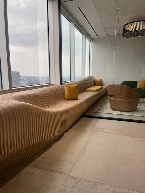 Customizable Slat seating