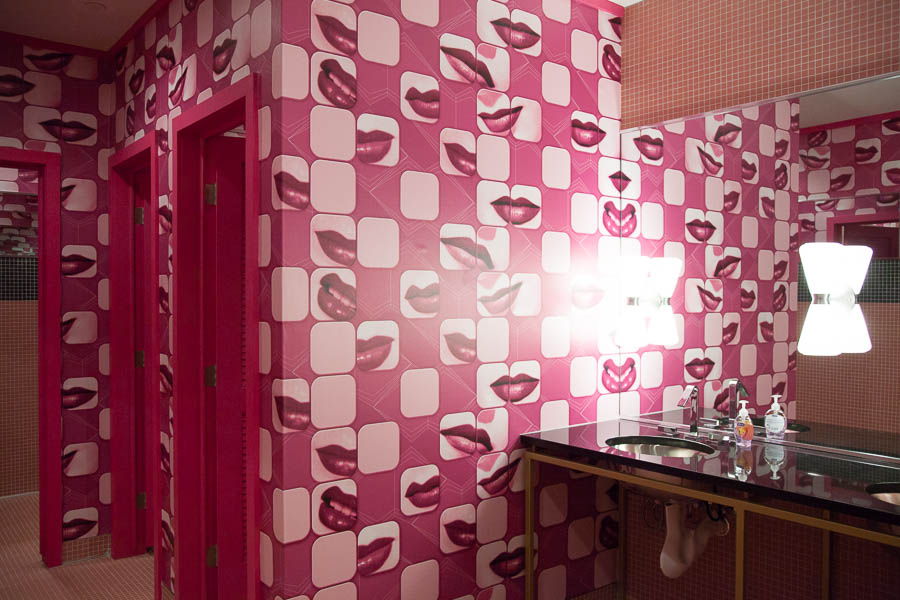 Custom Wallpaper & Wall Coverings