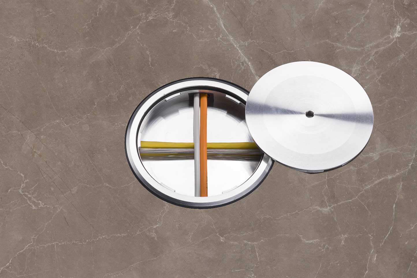 Welcome to Marmosmart: the smart porcelain stoneware by Casalgrande Padana