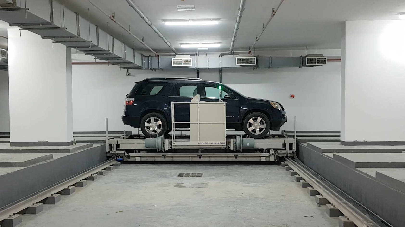 MetroTrolley - Robotic Car Parking Delivery System