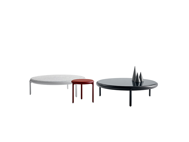 Maru Small Table