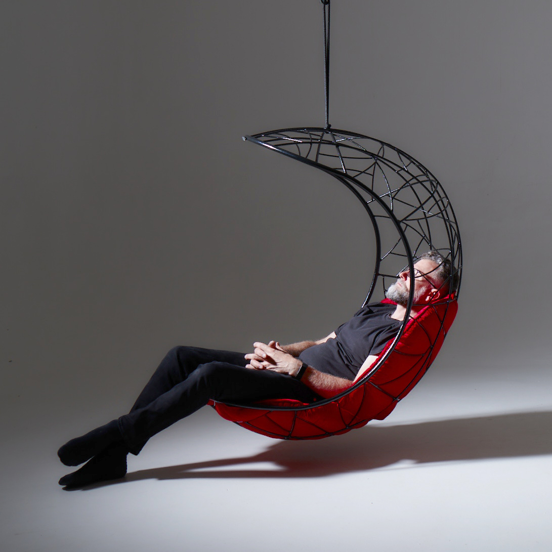 Studio hanging 2024 chair