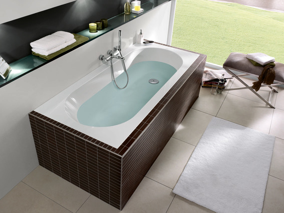 Oberon bathtub