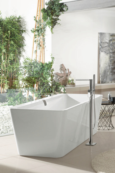 Squaro Edge 12 free-standing bathtub