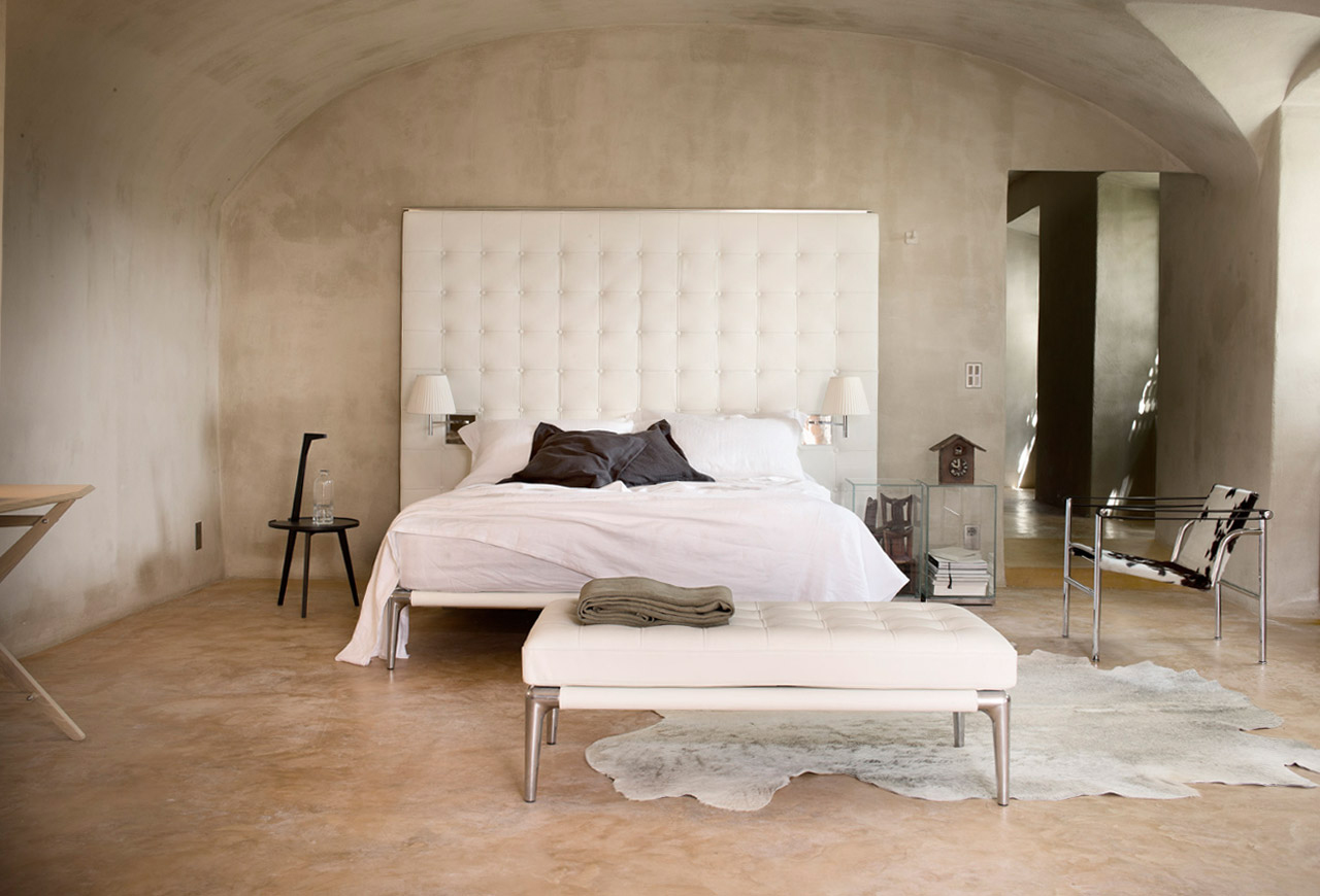 Volage bed: design by Philippe Starck from Cassina - Architizer