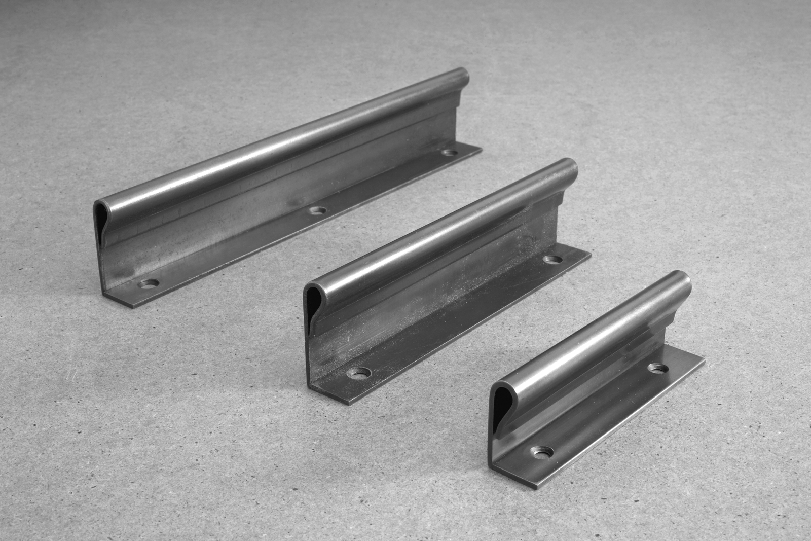 Fold Cabinet Pull