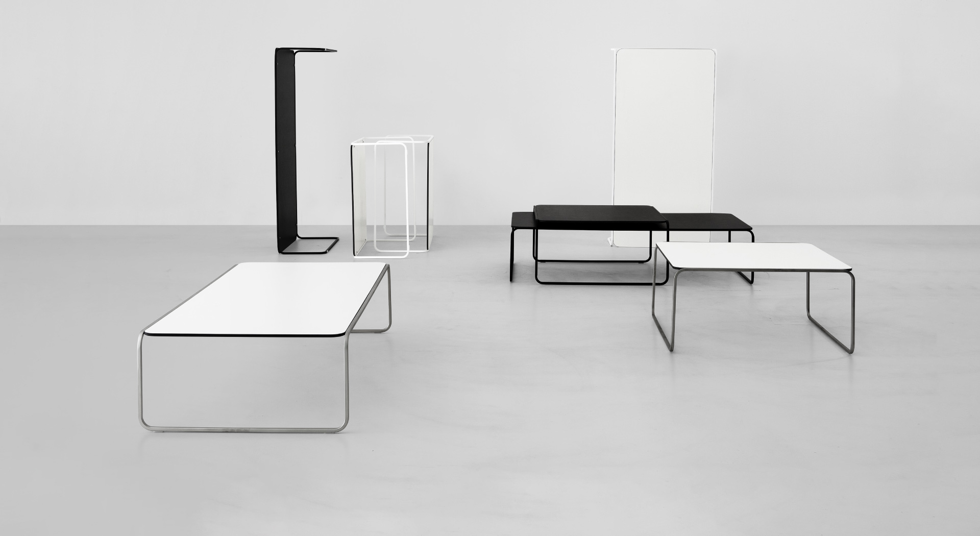 TOÈ | Side Table