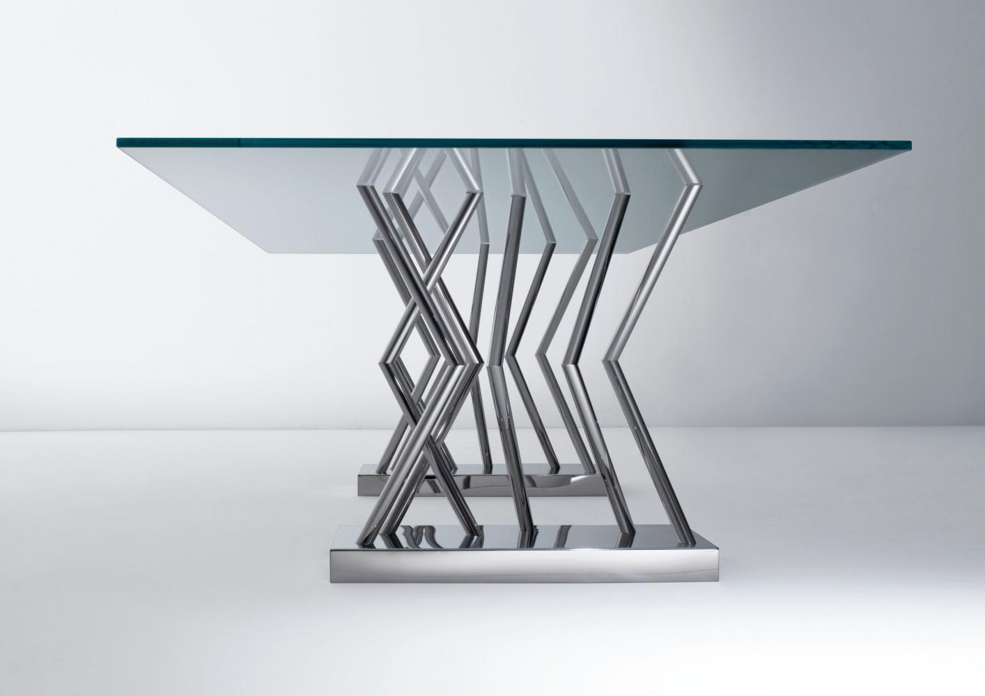 SA 07 | Table