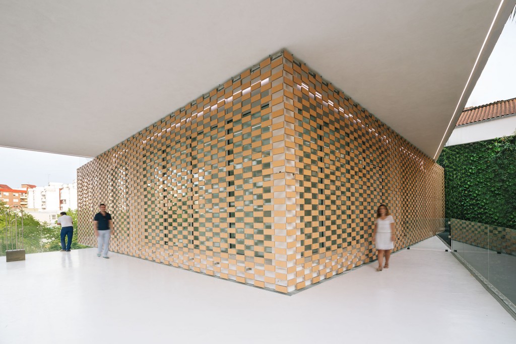 © Losada Garcia Architects