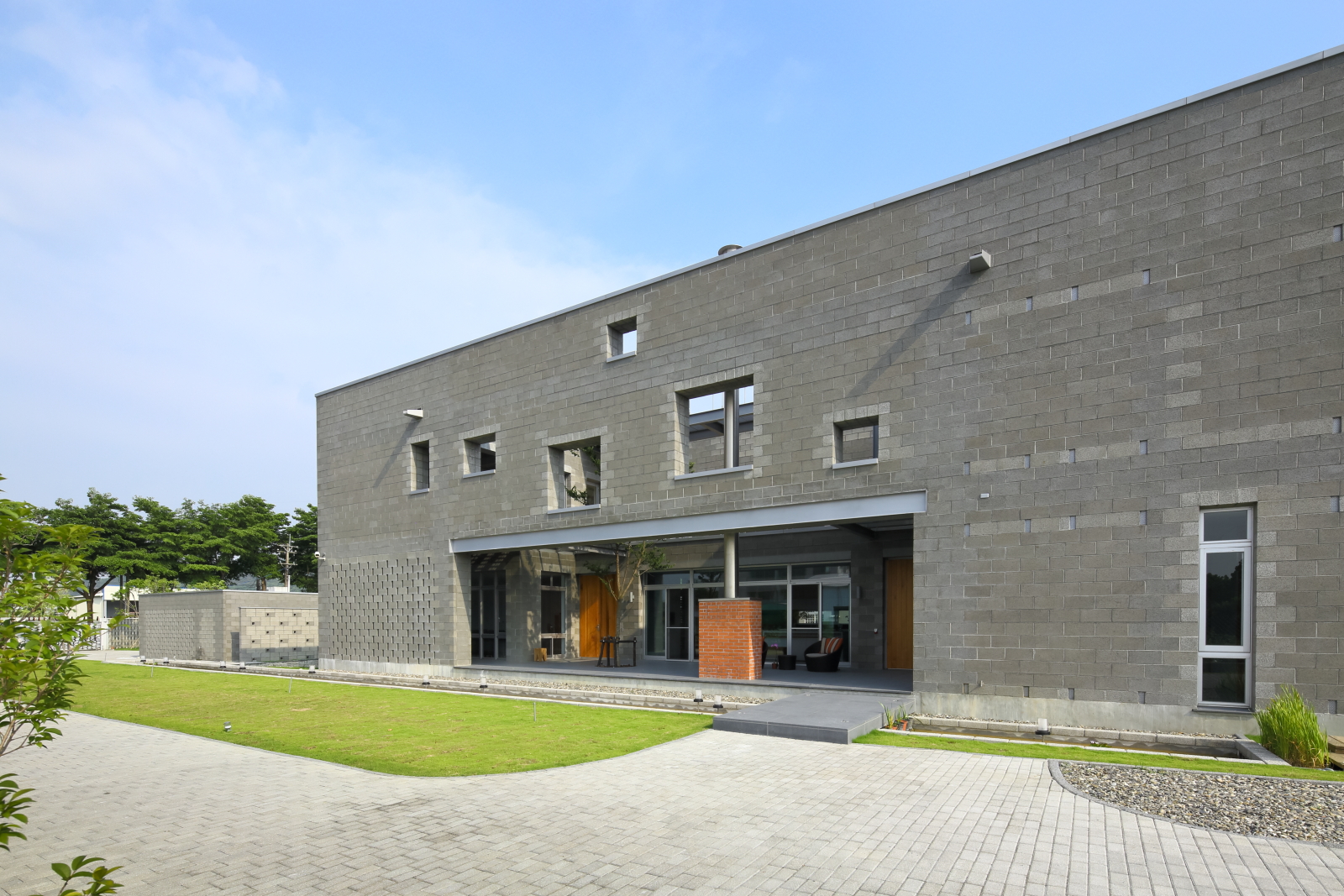 © JYCArchitect + DCDAssociates