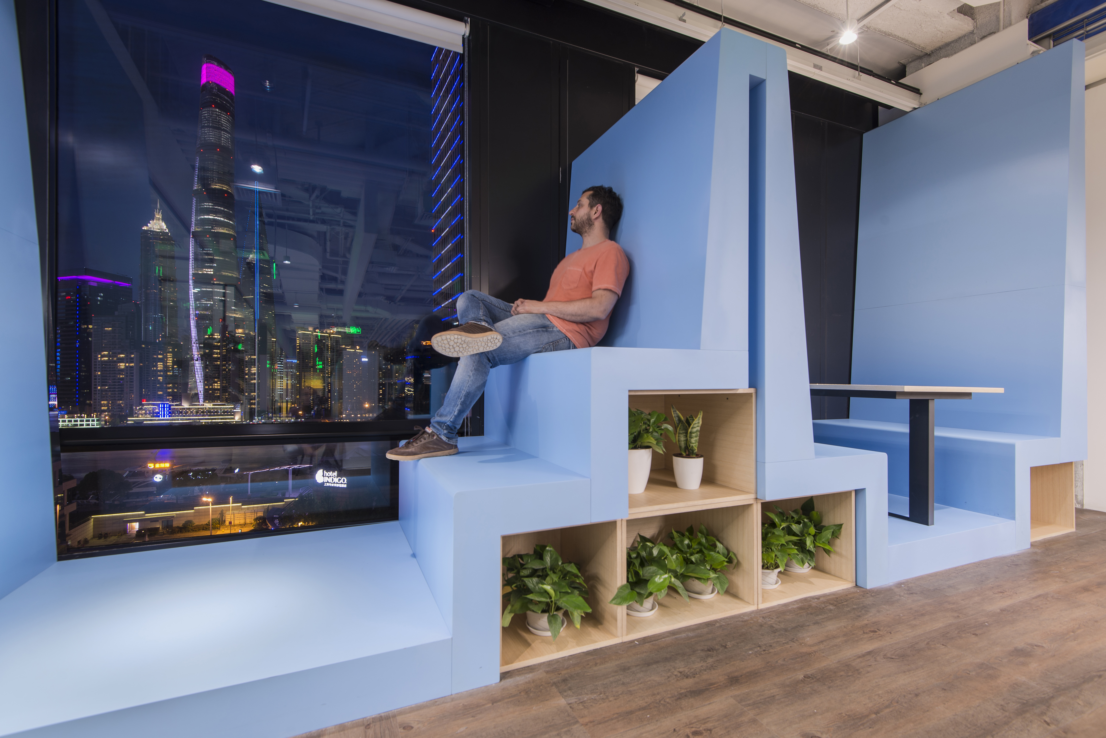 Архитектурные визуализации с луной. Лос анджелес бассейн. Griffin enright architects. Фксршеусегкфд утмшкщьуте. Bim revit.