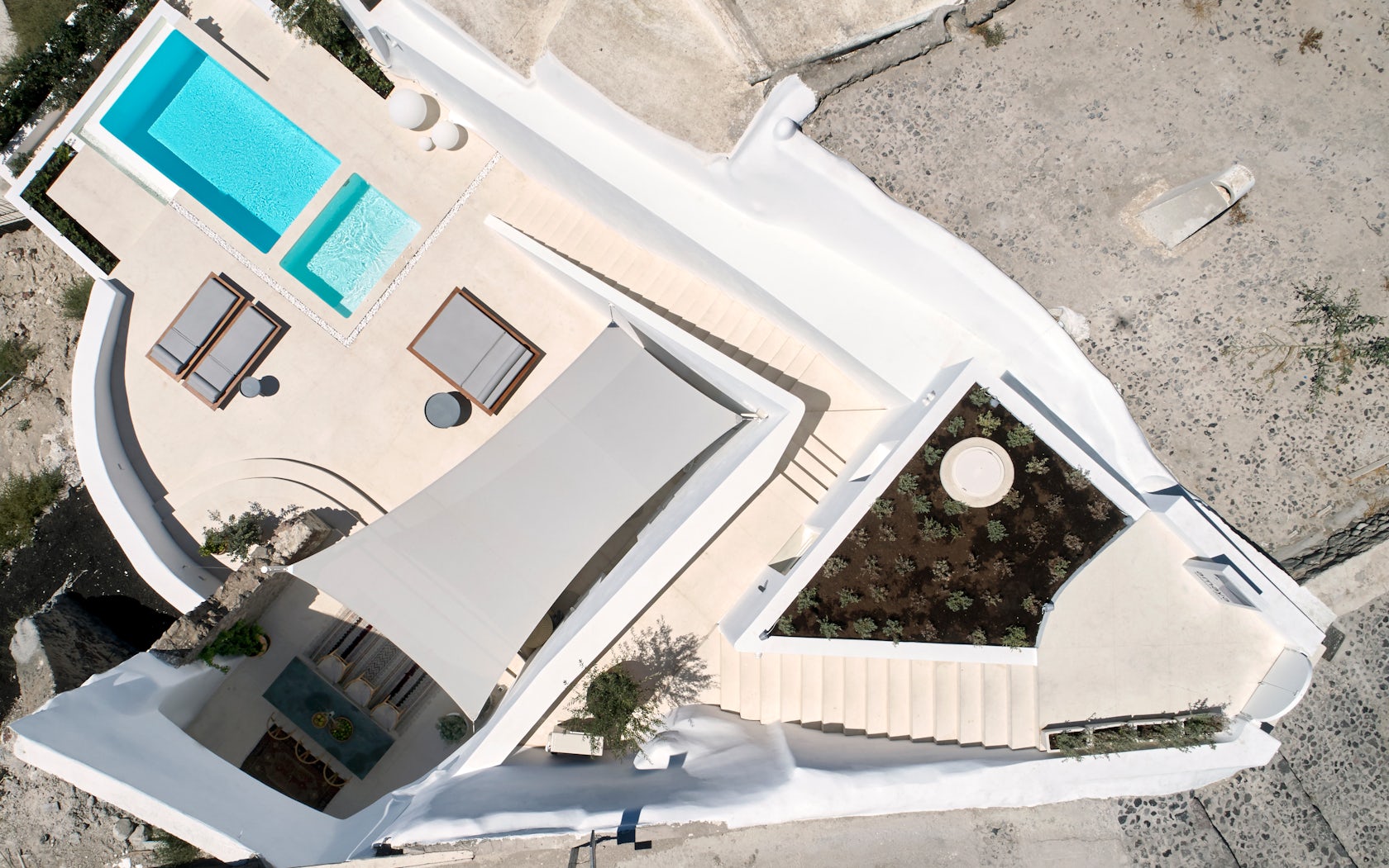 © KAPSIMALIS ARCHITECS