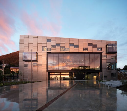 University of Bergen, Faculty of Fine Art, Music and Design (KMD)