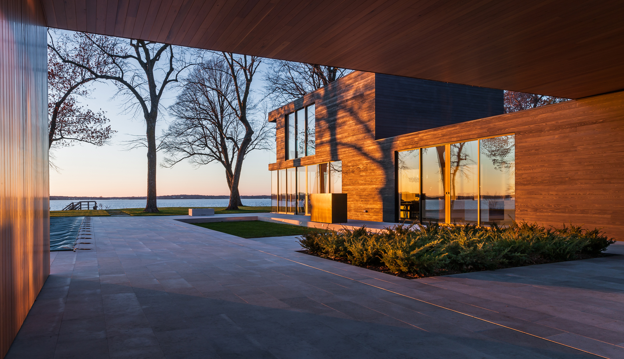 Lake Retreat Home by Snow Kreilich Architects Architizer