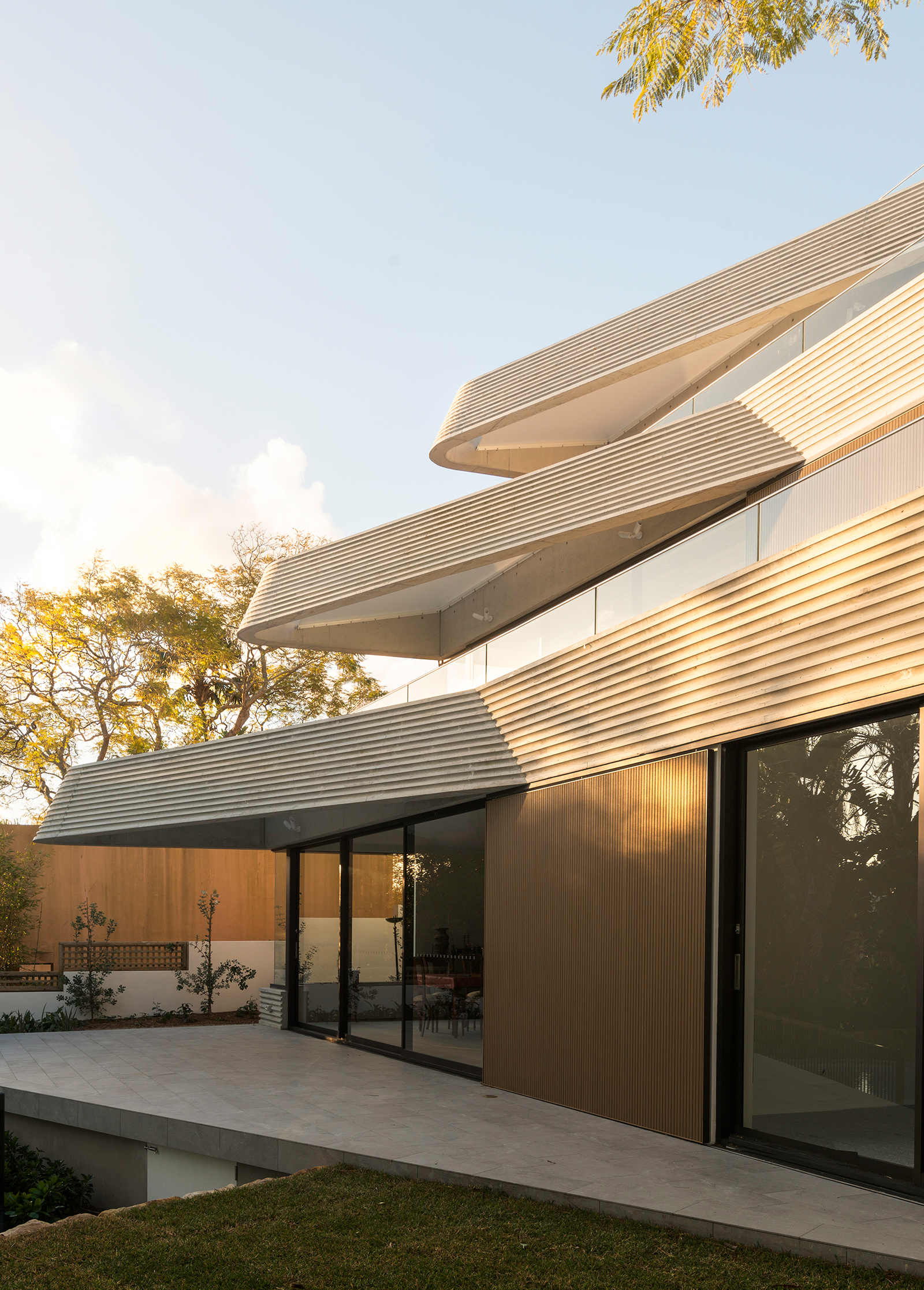 © Luigi Rosselli Architects