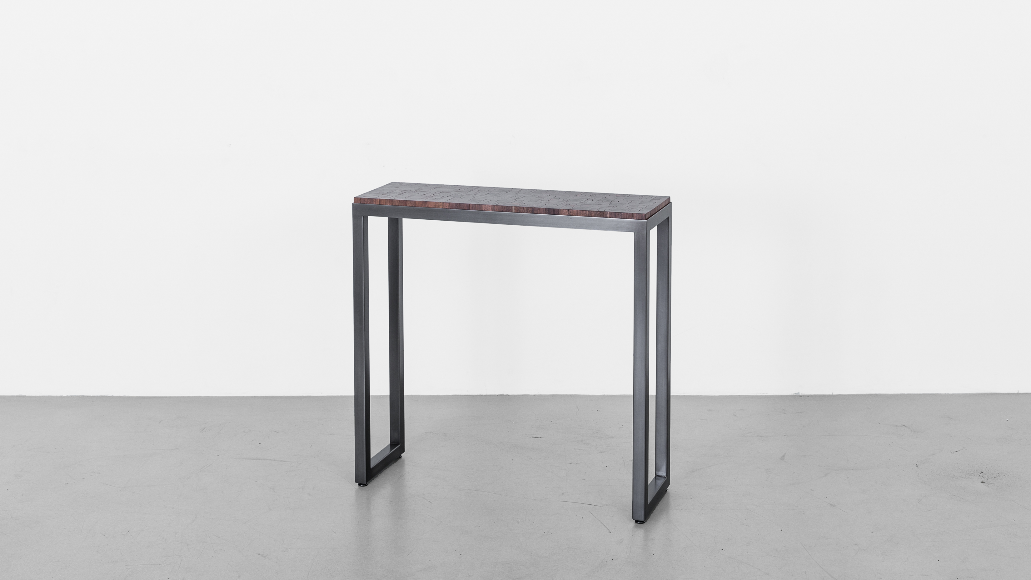 Signature // Puzzle Console