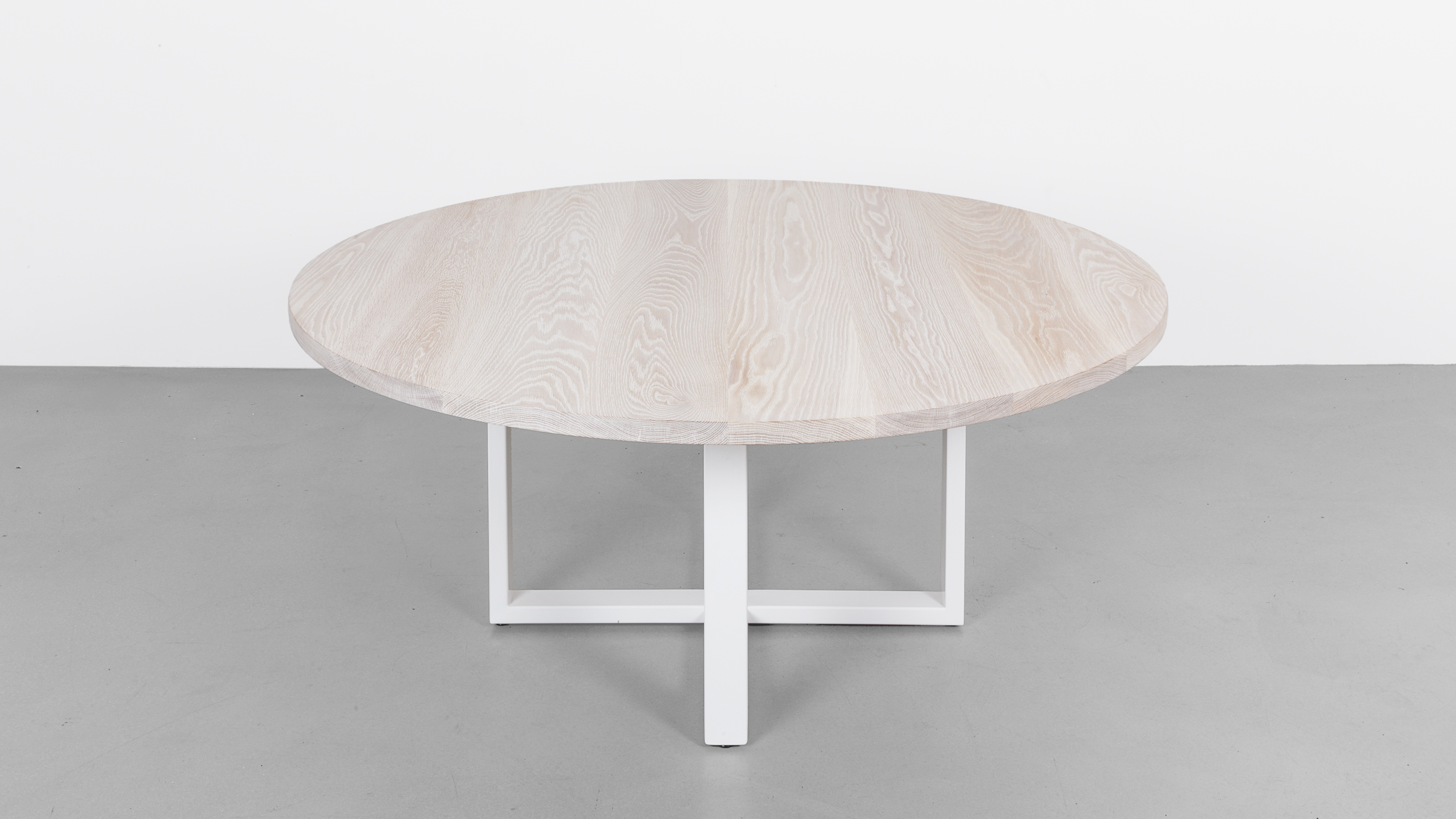 Signature // Bowen Table