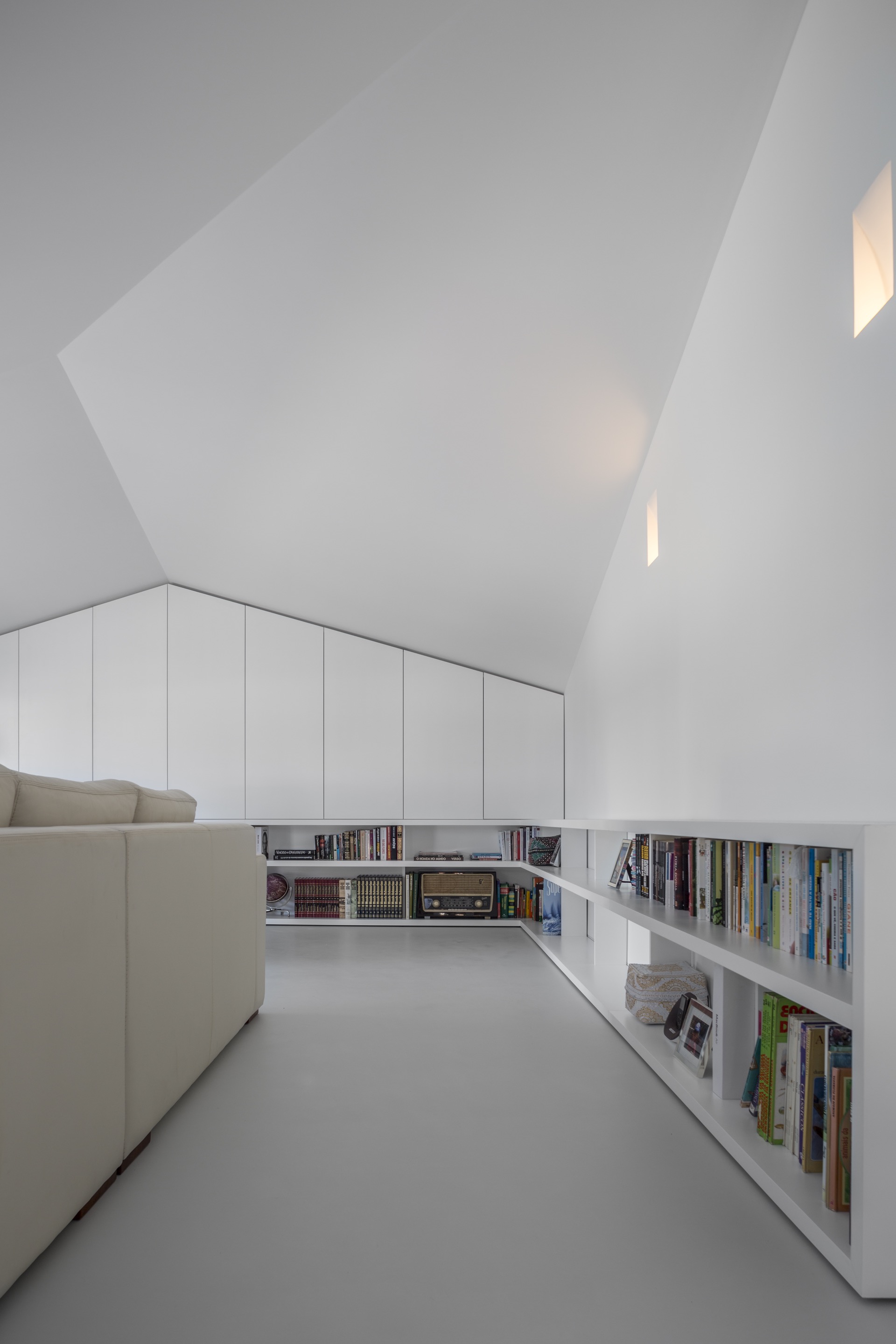 © Lousinha Arquitectos