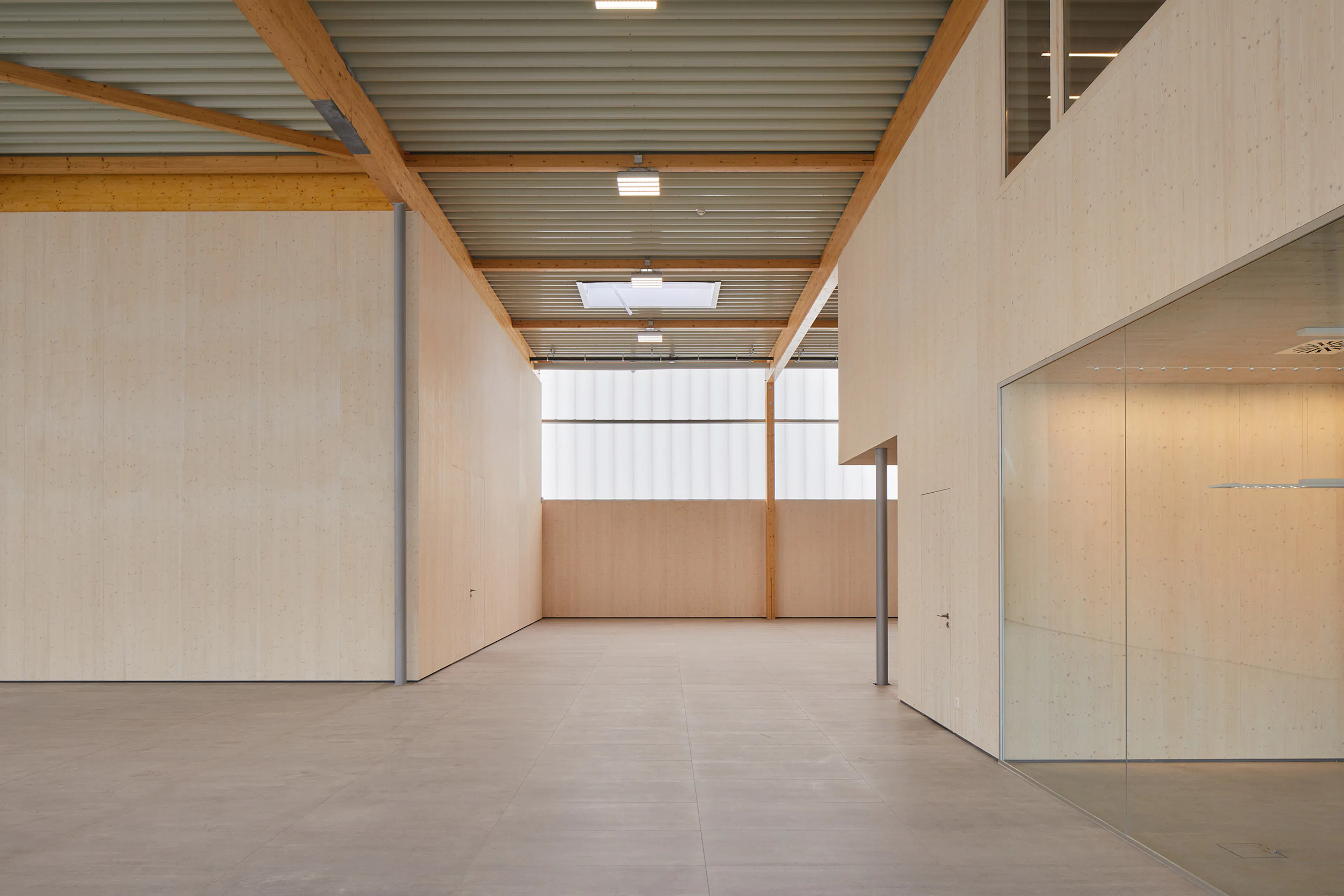 Car Showroom Halle — 5