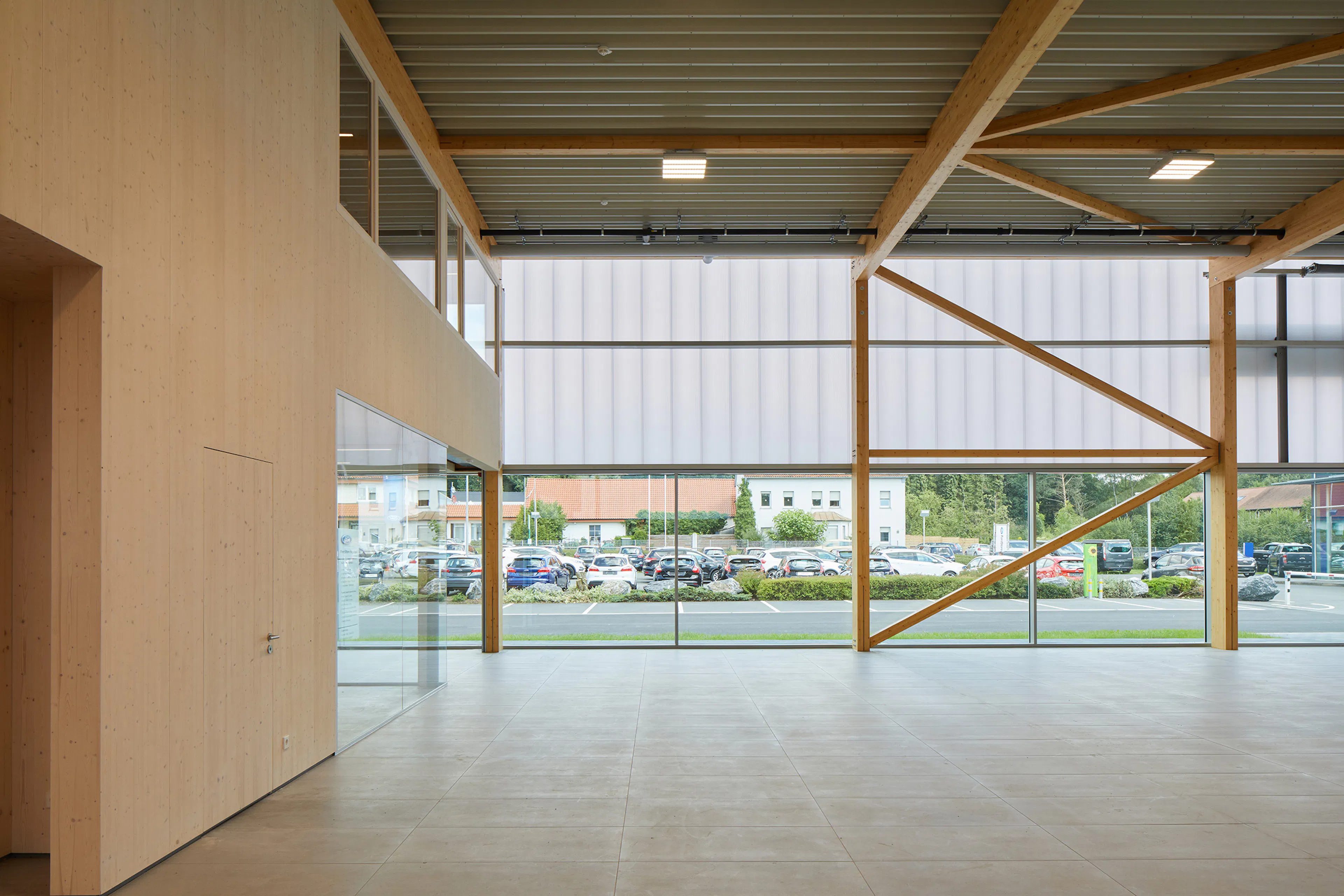 Car Showroom Halle — 6