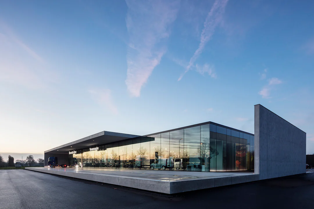 Villa Roces by Govaert & Vanhoutte Architects - Architizer