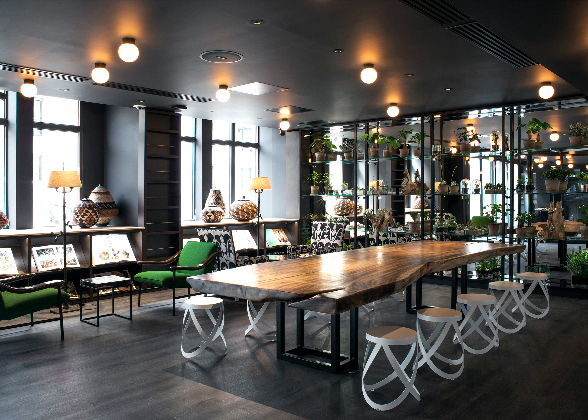 © ALBERT ANGEL Architecture & Interior Design