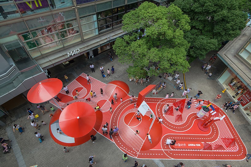 © 100architects