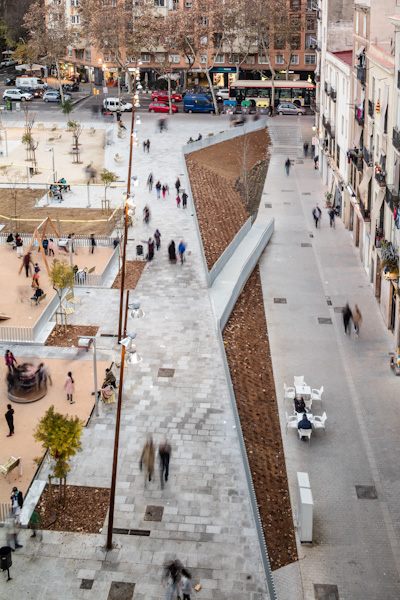 Folch i Torres square by Jordi Farrando, architect - Architizer