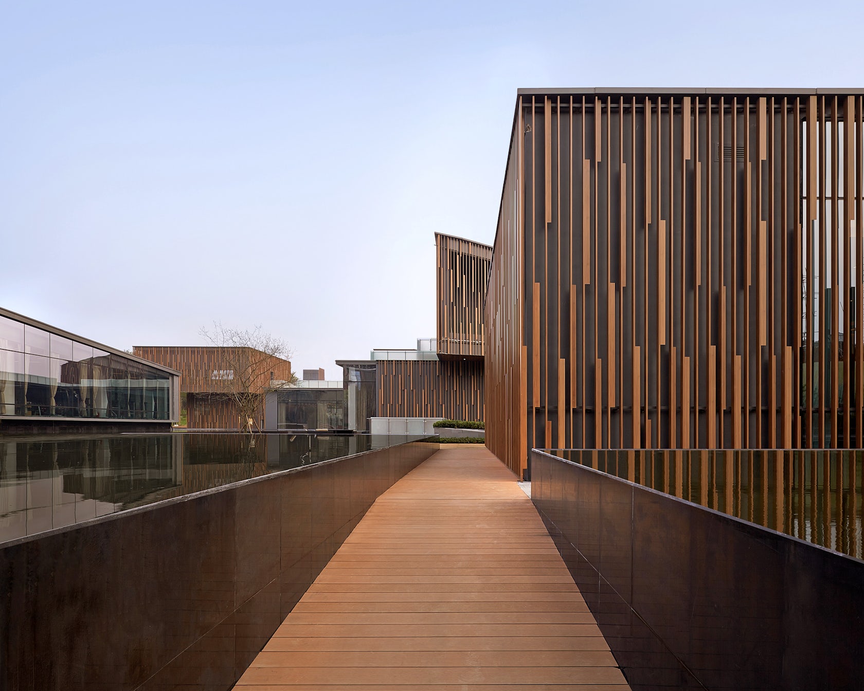 © Studio Link-Arc, LLC