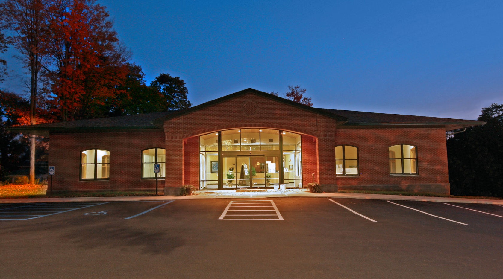 Lakewood Square Professional Office Building by Alfandre Architecture