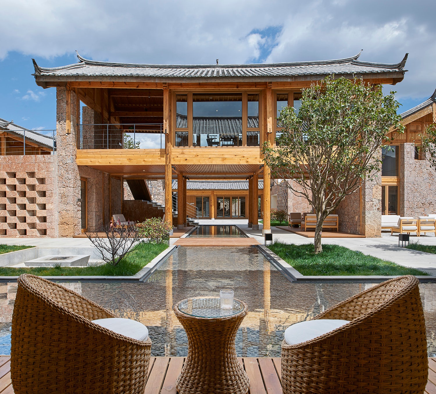 © Tsutsumi And Associates
