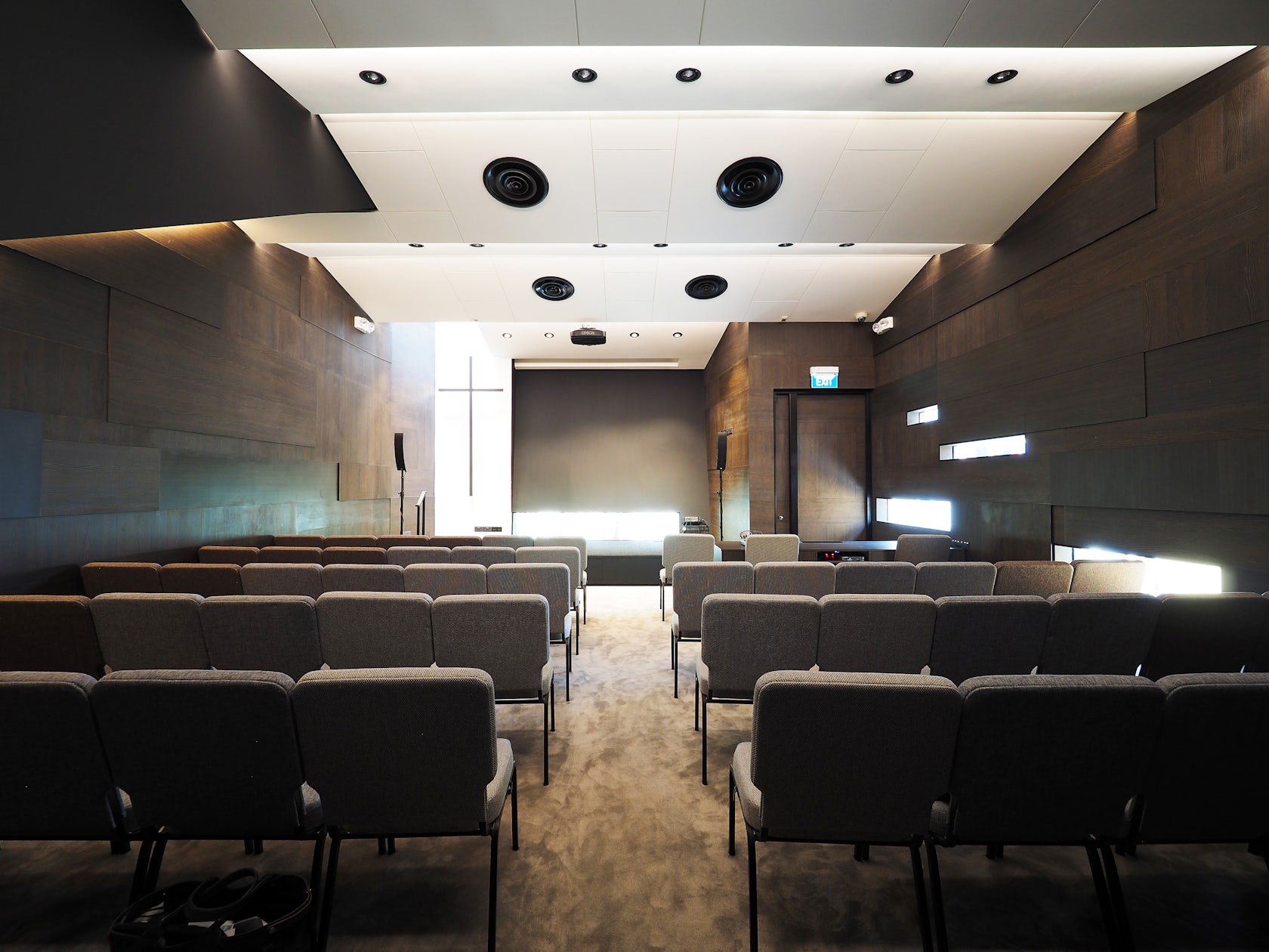 © POIESIS ARCHITECTS