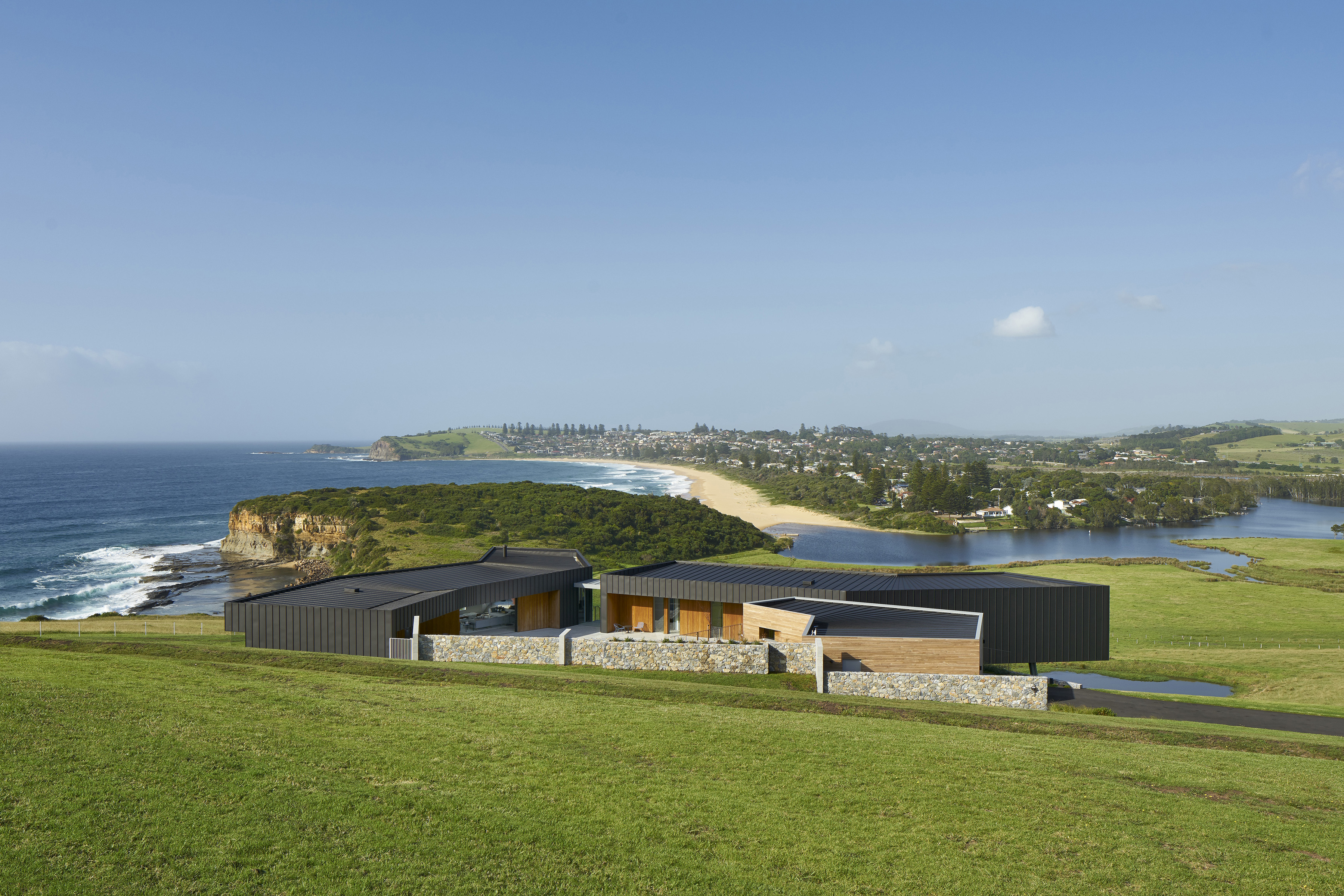 Idea 2583392 Headland House by Atelier Andy Carson in Gerringong, Australia Architizer
