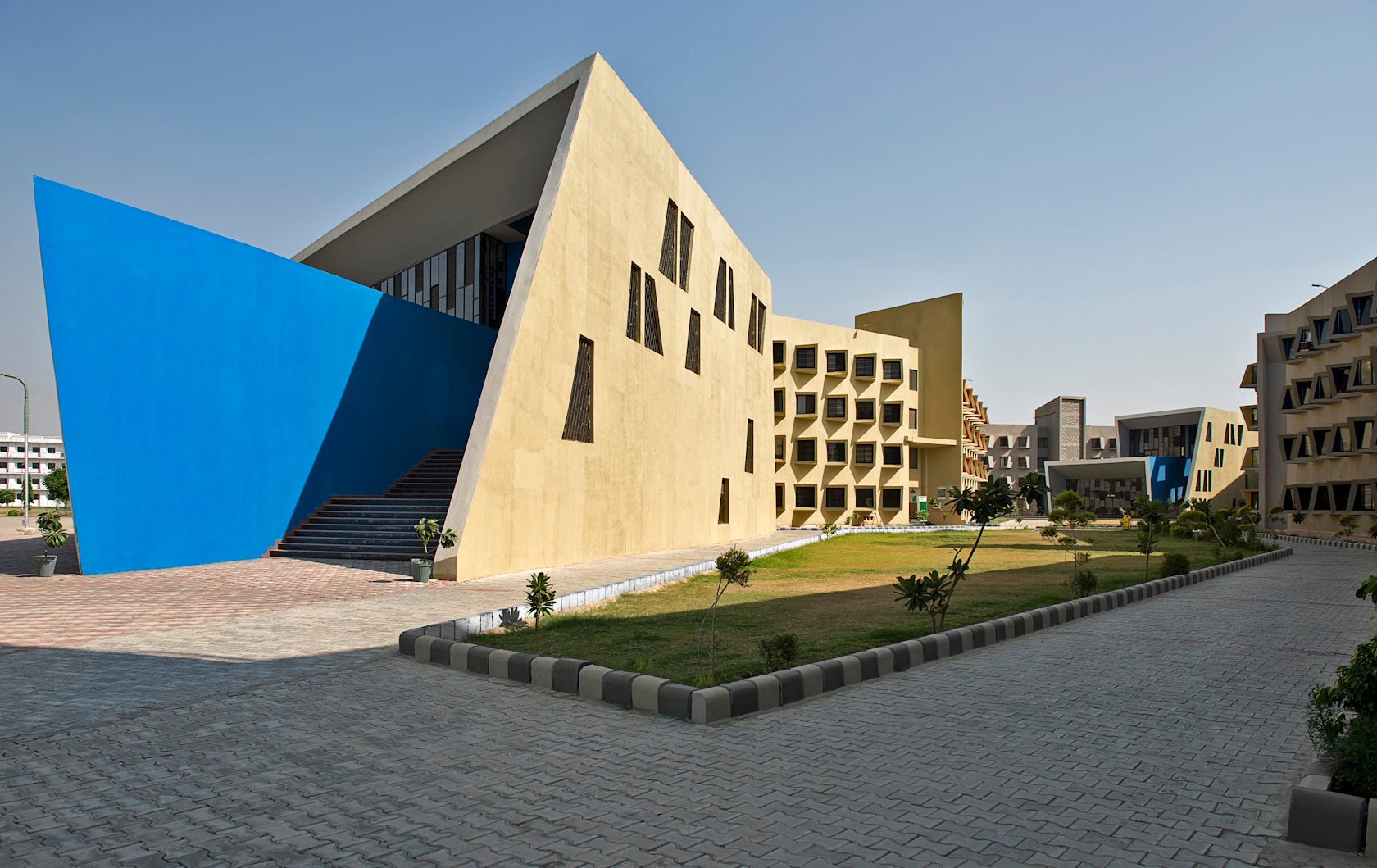 © Sanjay Puri Architects