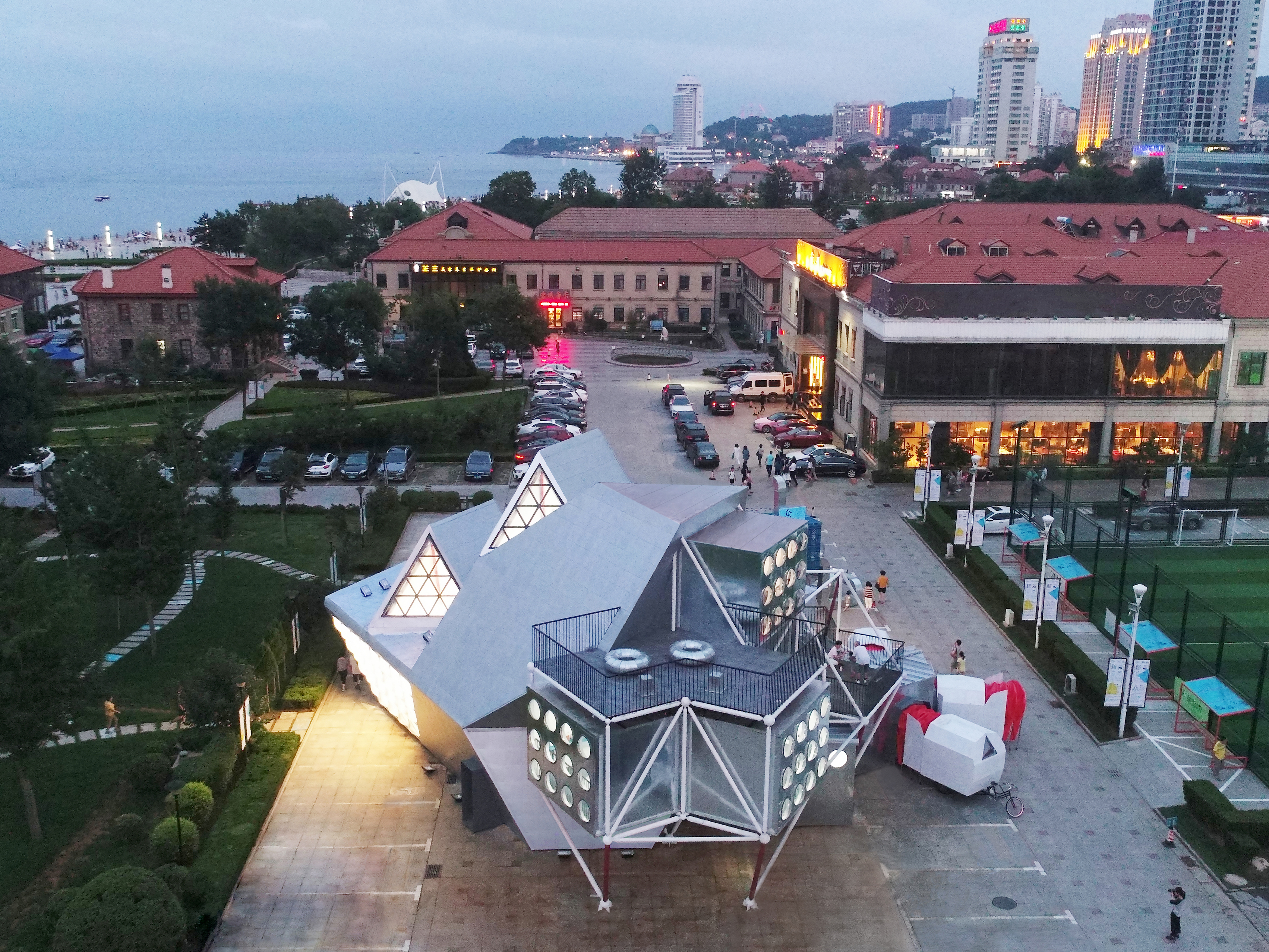 © People’s Architecture Office