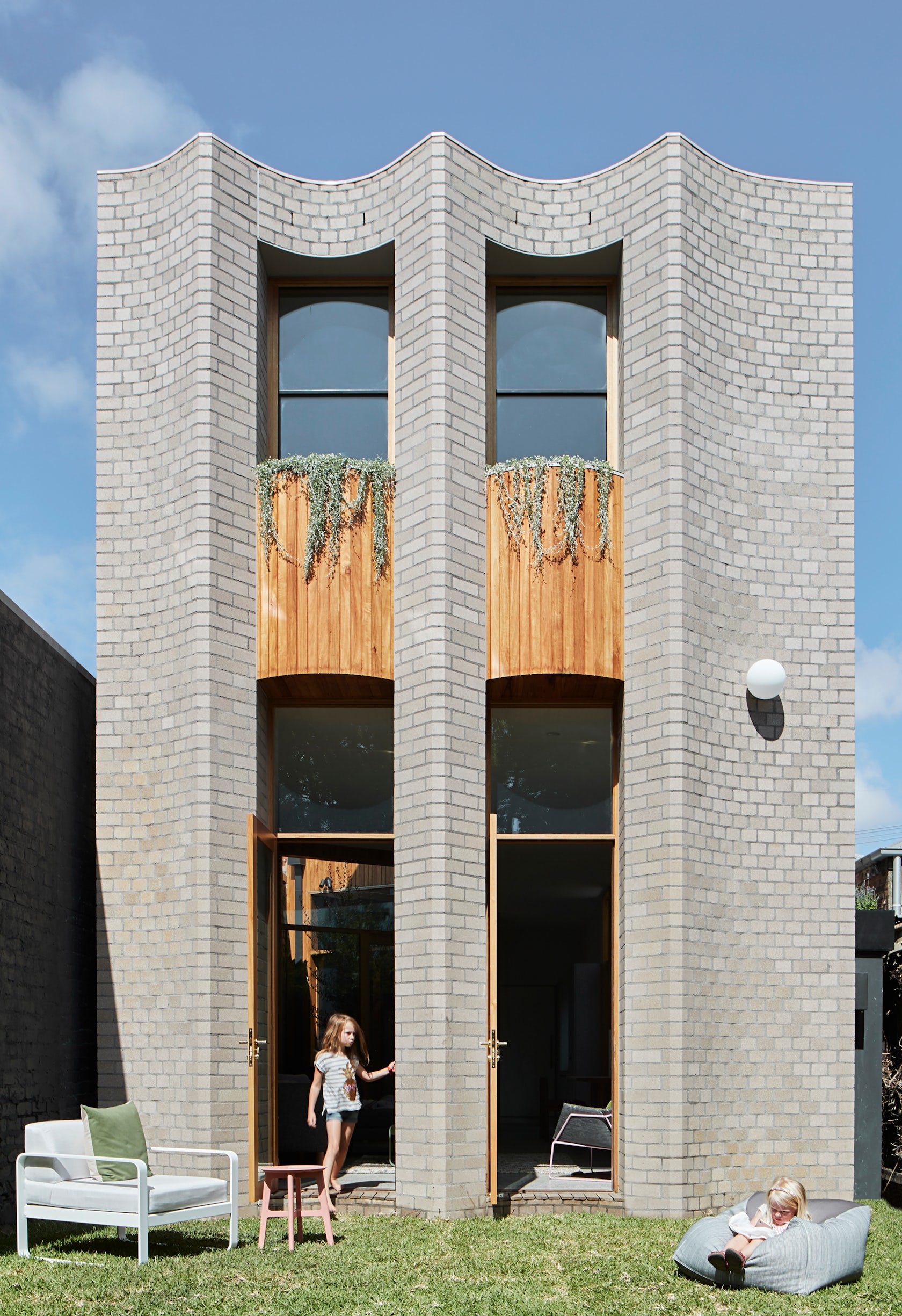 © WOWOWA Architecture