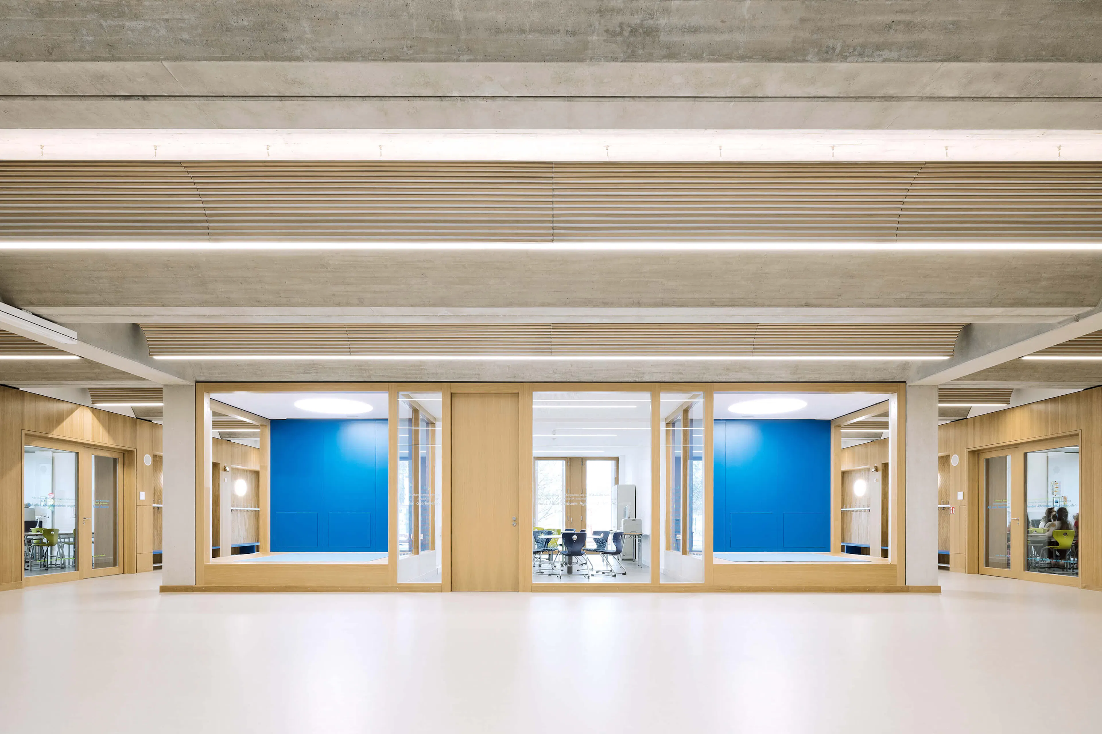 Four primary schools in modular design — 5