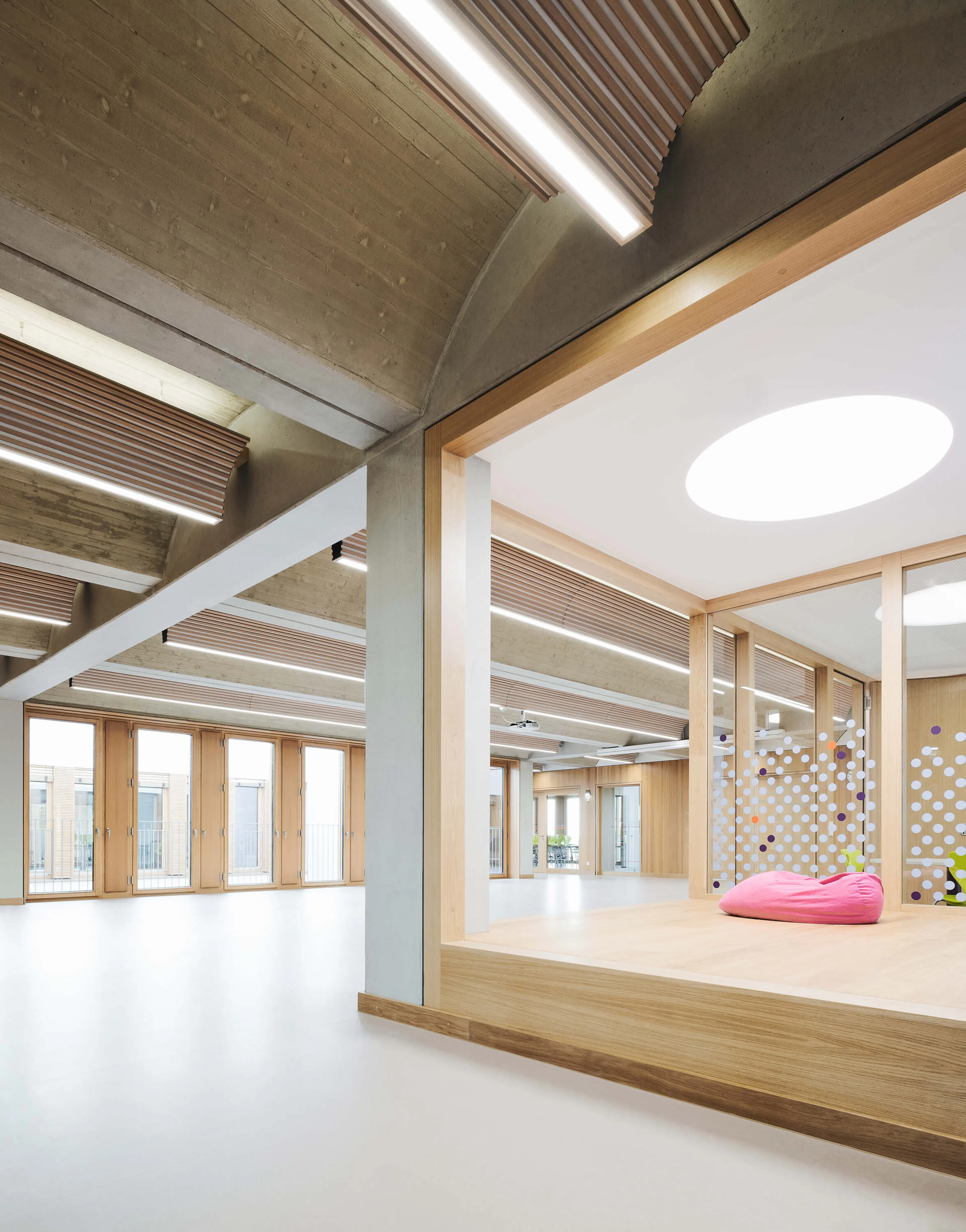 Four primary schools in modular design — 7